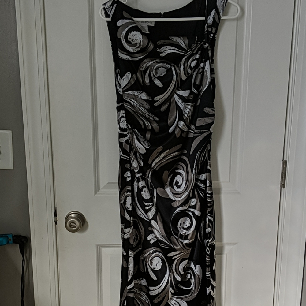 Black and grey print dress
